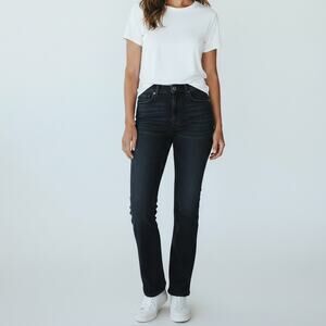 J. Jill Denim Smooth Fit Barely Boot Cut Jeans NWT Women's Sz 6P Marine Wash